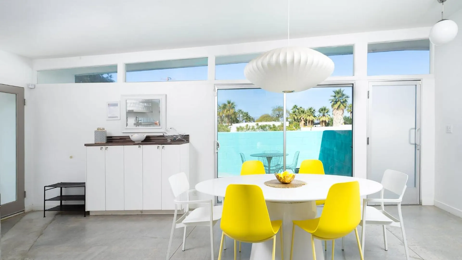The Portrait House A Mid Century Hangout Palm Springs Semesterbostad